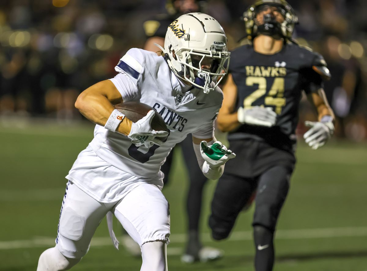 Crean Lutheran rolls up big passing yards in road win over El Dorado