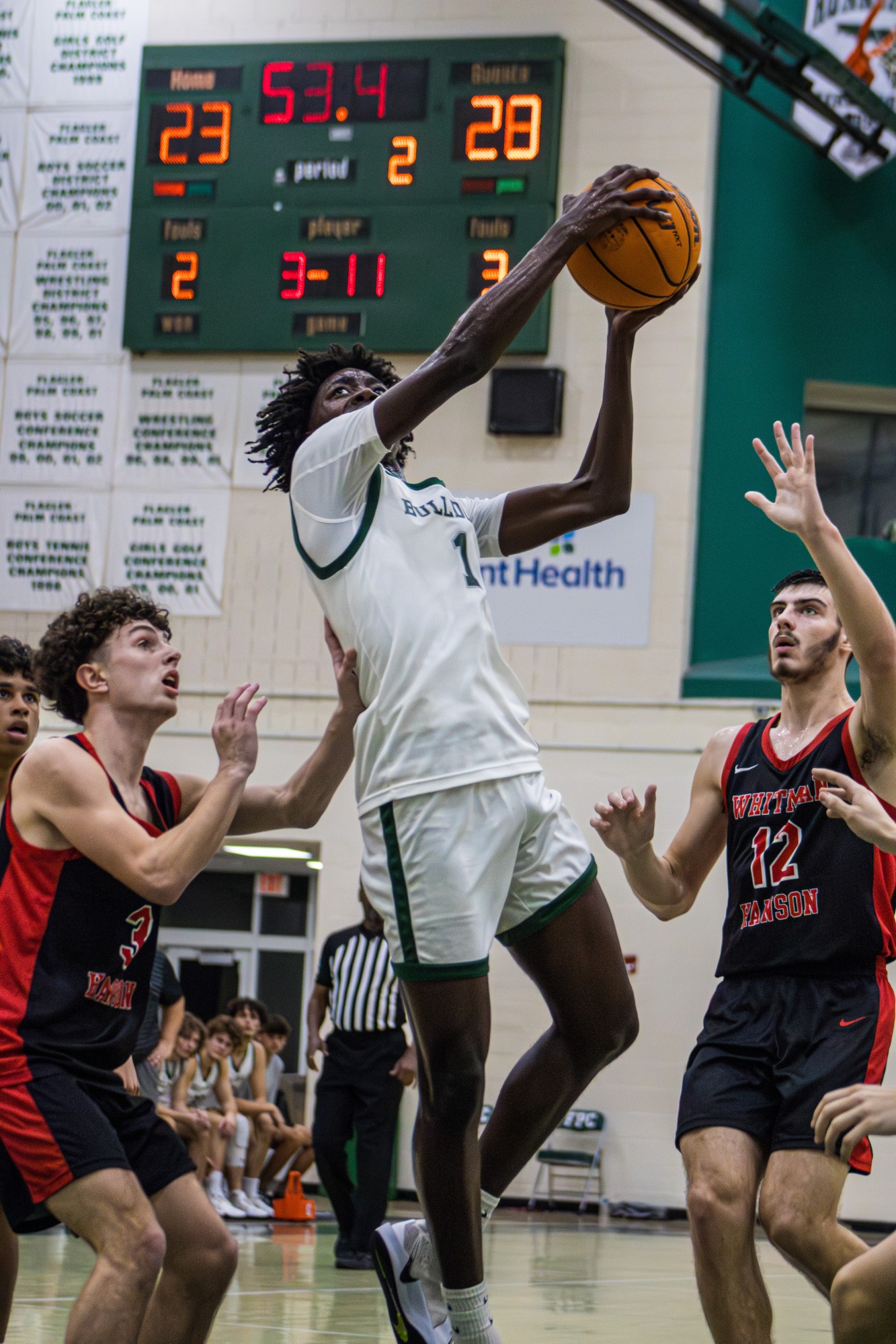 Bulldogs Open Season With 50–38 Win Over Seabreeze