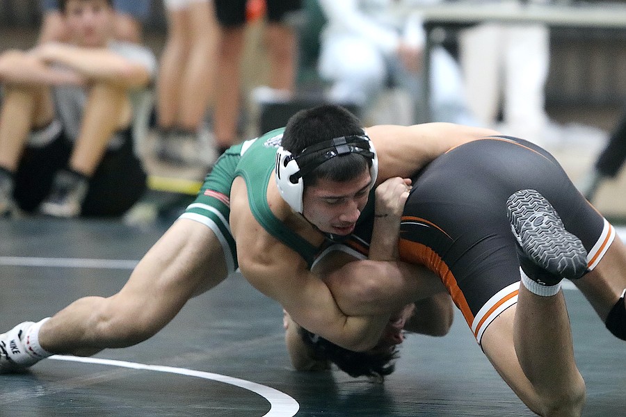 Wrestling Rolls into State Dual Tournament