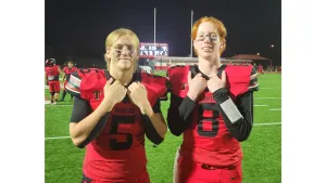 Troy football defeats Orange in playoffs with boost from Ethan Mundt