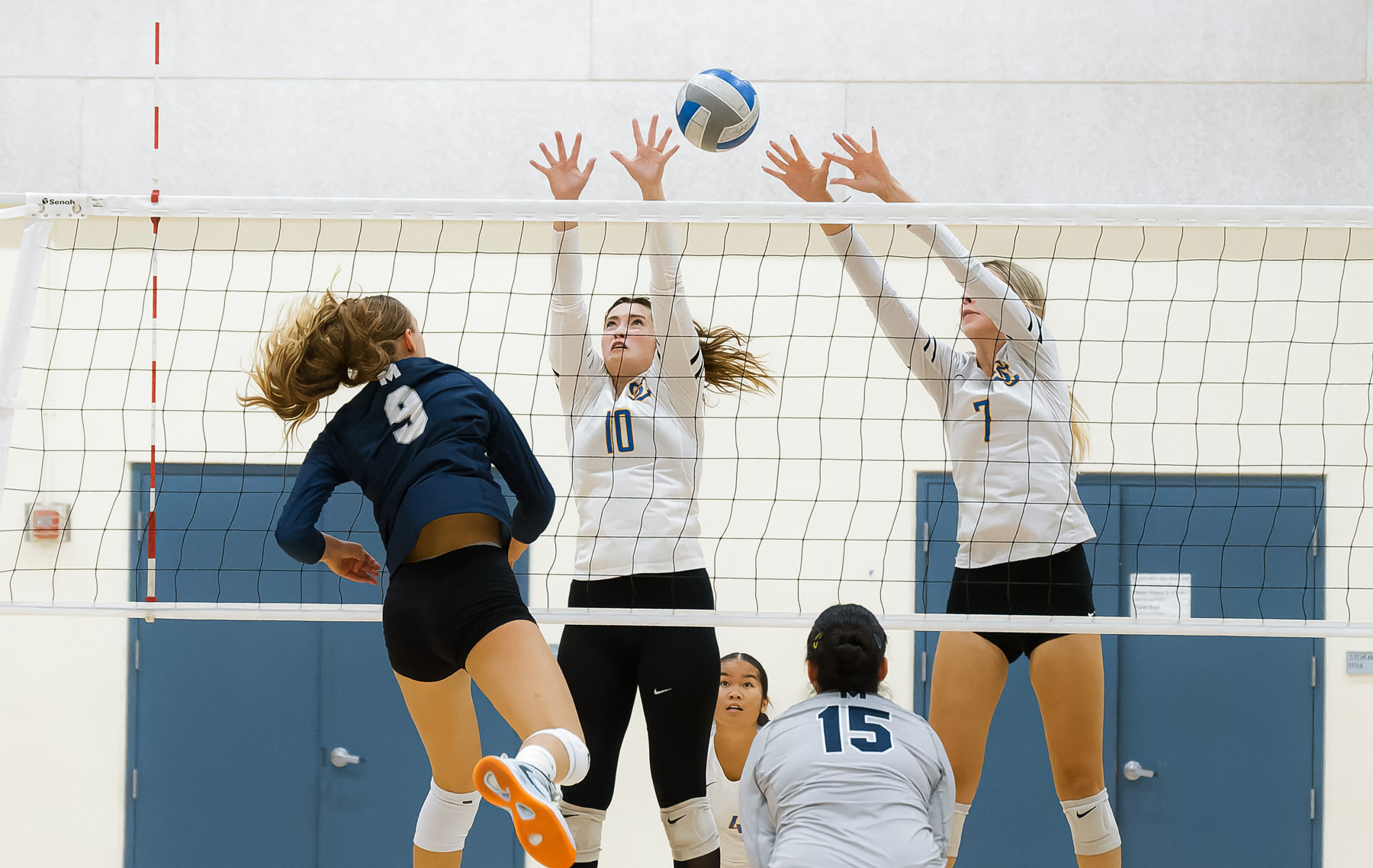 Article: Bruins Look Prime for Prime Time