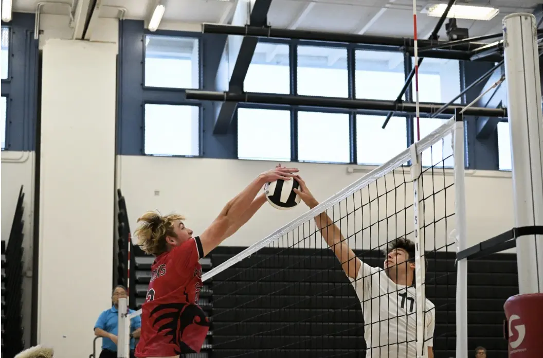 Boys Volleyball Sweeps on Senior Night