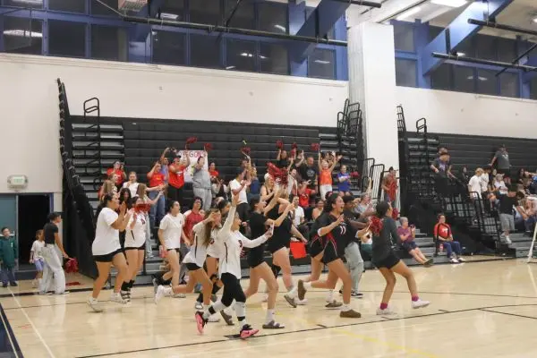 Volleyball Wins Tight Battle against Bonnie