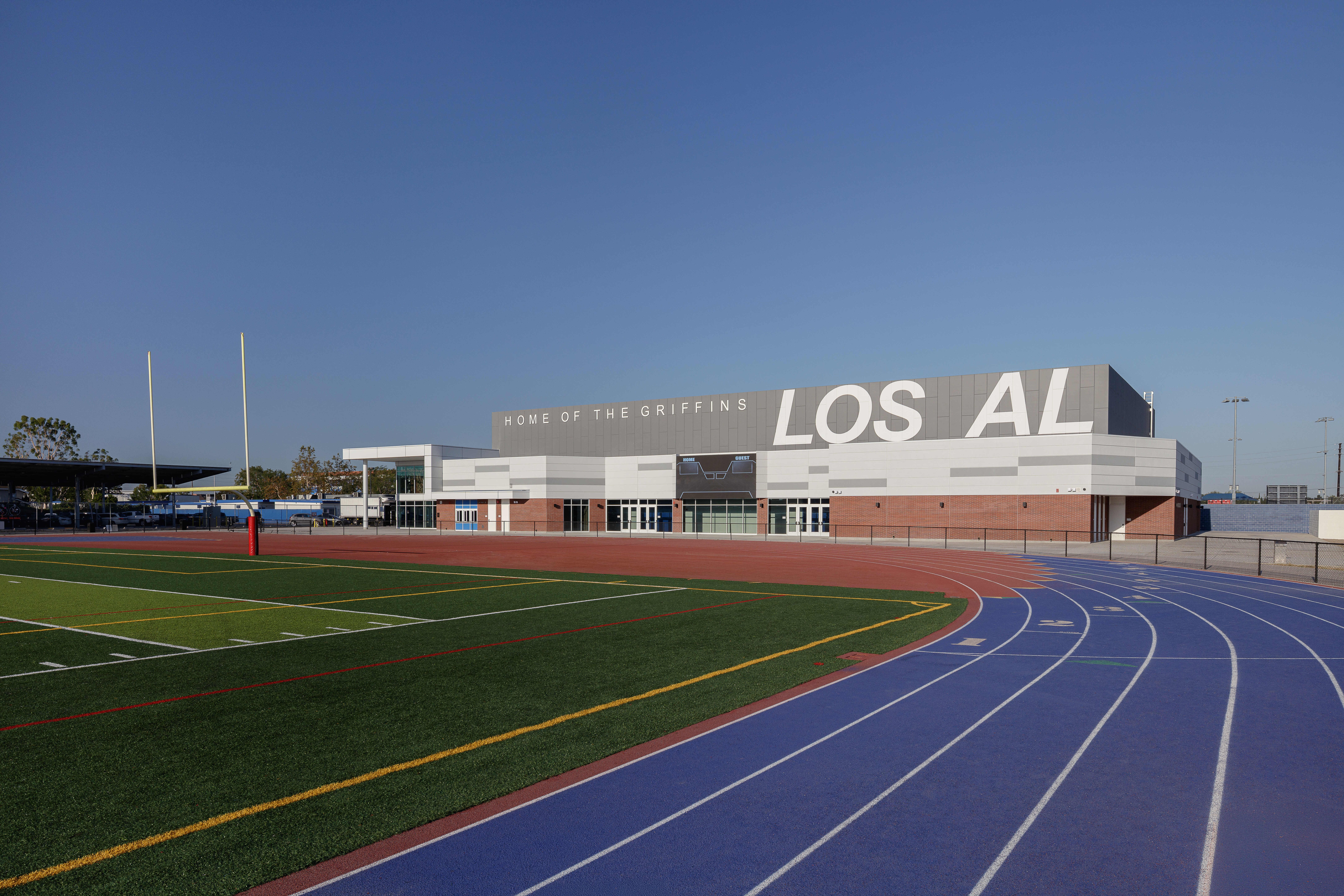 Los Alamitos USD Celebrates Opening of Griffin Center