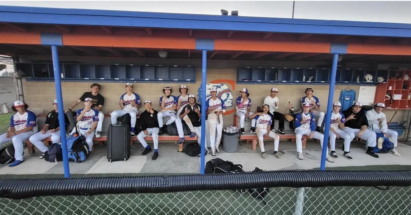 Varsity Chiefs baseball gets back on track with 8-2 win over West Hills