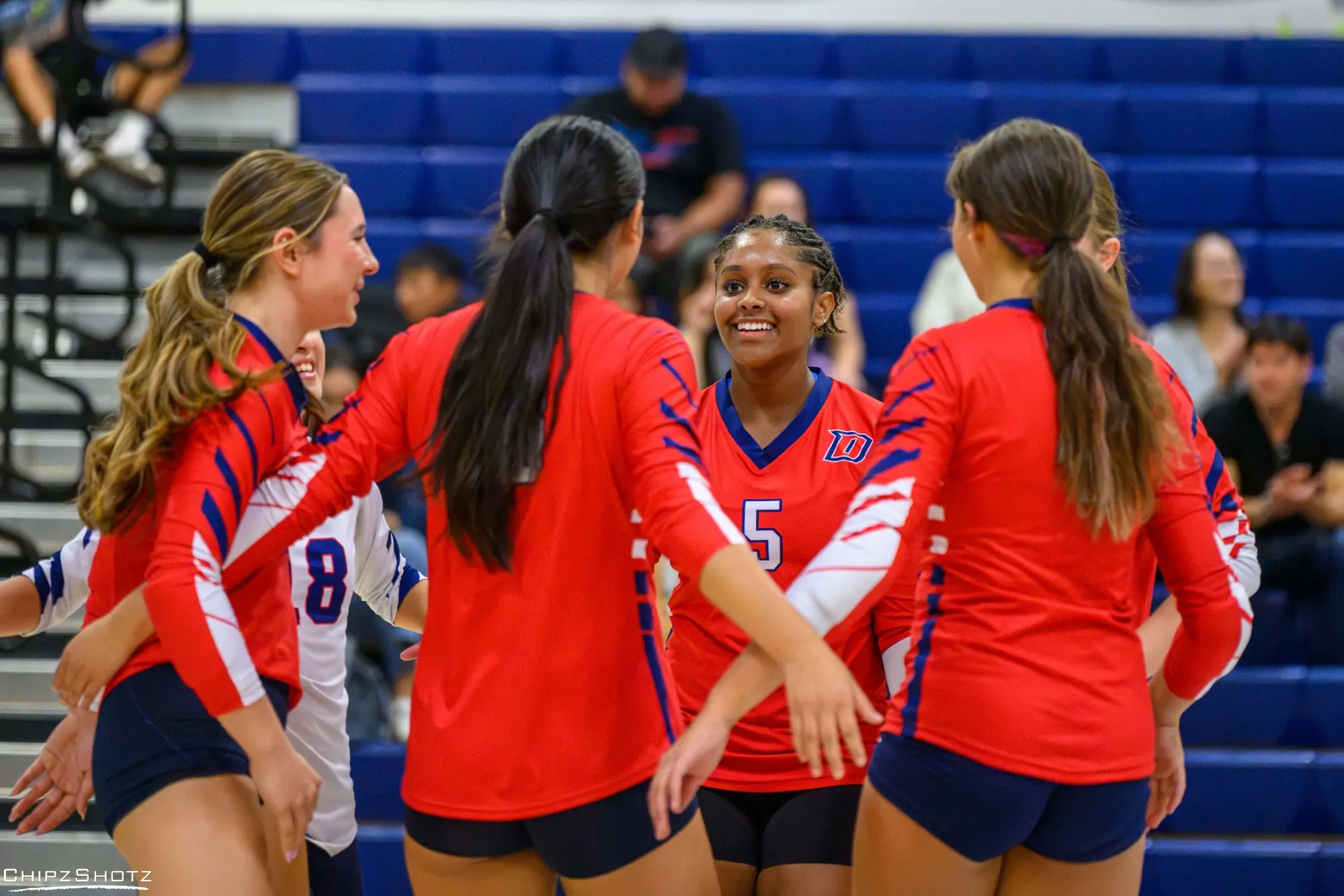 Young Gaels Girls Volleyball Team Has Fast Start