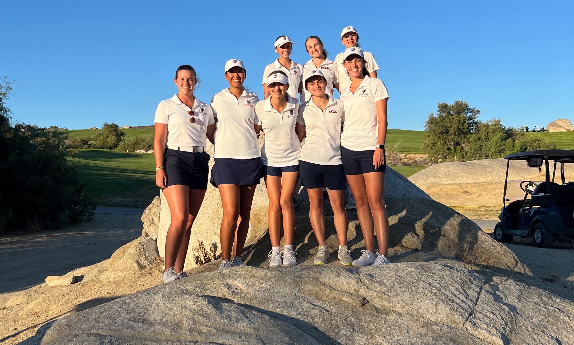 GOLF GOING WITH TEAM APPROACH, BEATS CEN-TEN