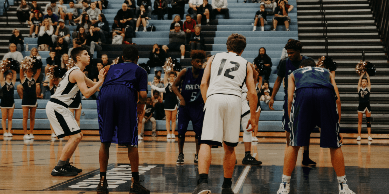Boy’s Basketball Wins League!