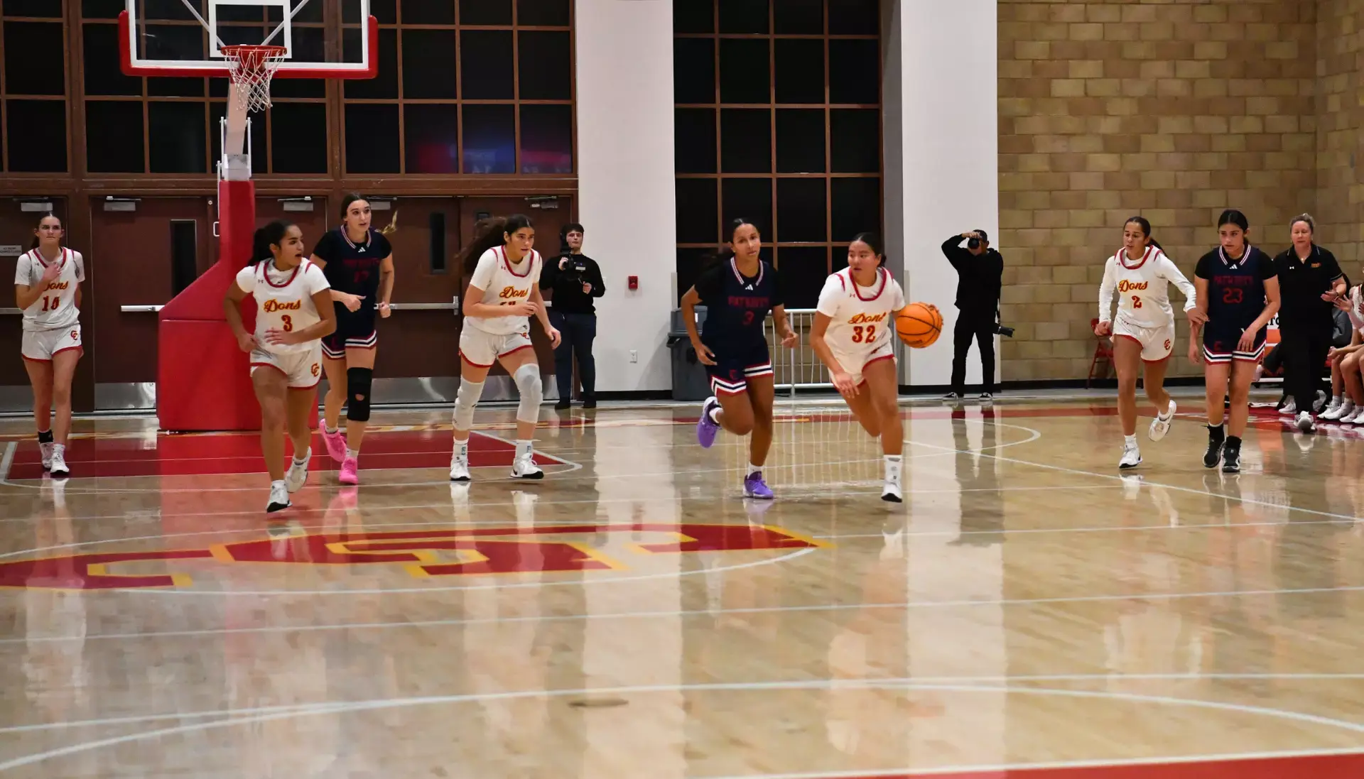 Dons Roll Past the Hornets at Home