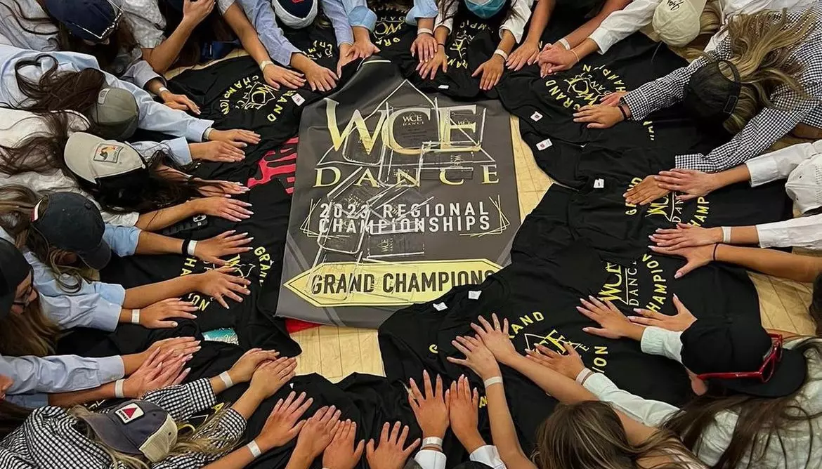 22.23 WCE Glendale Grand Champions group