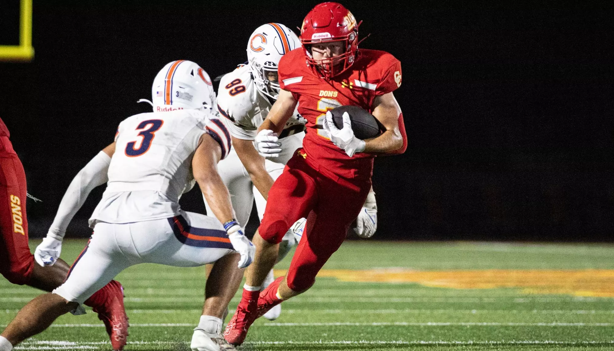 Jake Funderburg ’25 and the Dons Run Away from Chaminade