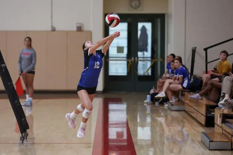 San Marino Sweeps Burbank to Win Ninth Straight