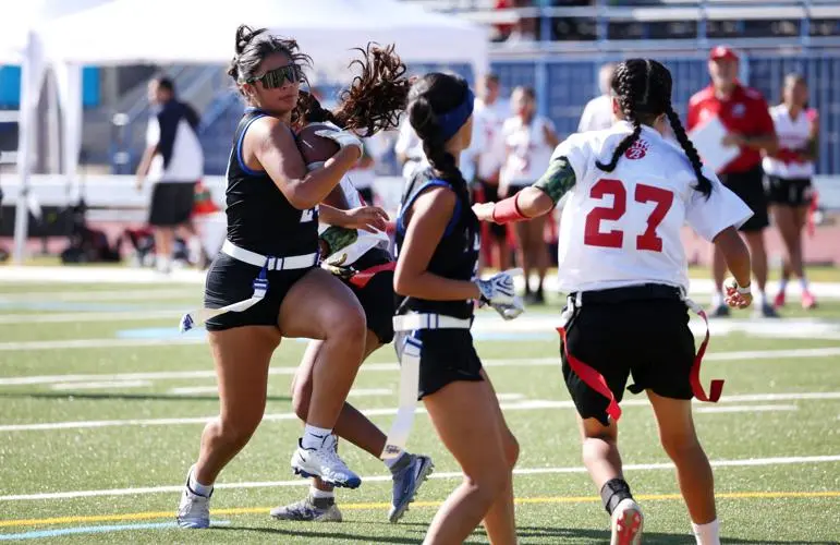San Marino Outlasts Burroughs in Key League Showdown